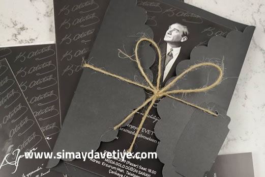 Yeni davetiye modelleri, Atatürklü siyah zarflı davetiye