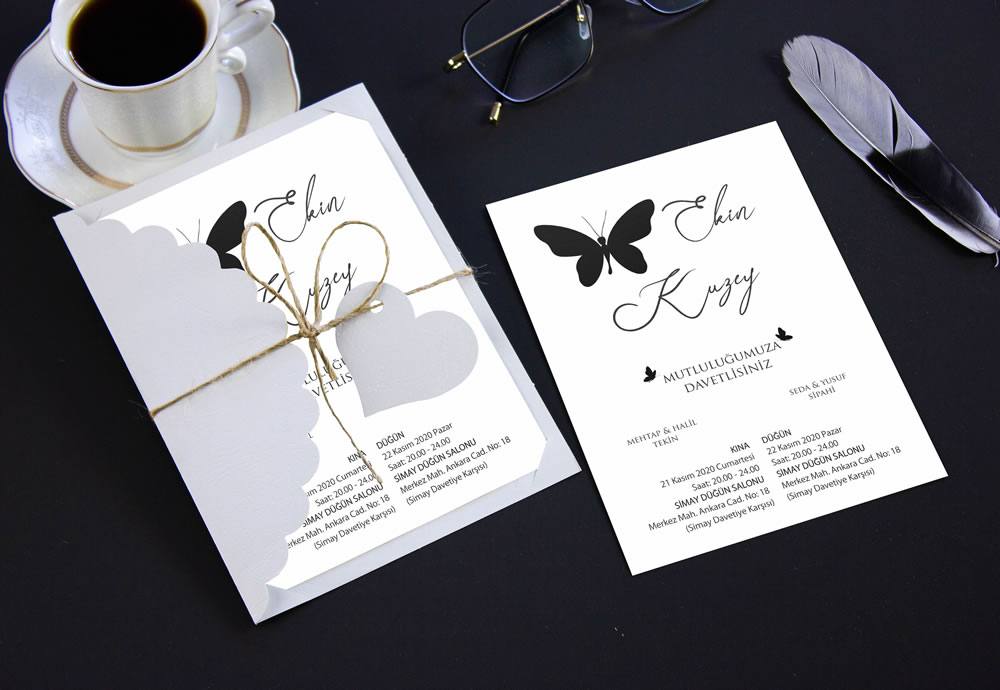 Kelebekli sade düğün davetiye modelleri