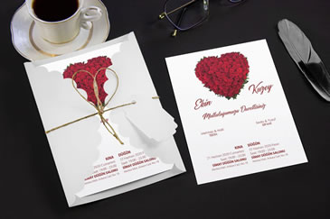Romantik kalpli düğün davetiye modeli